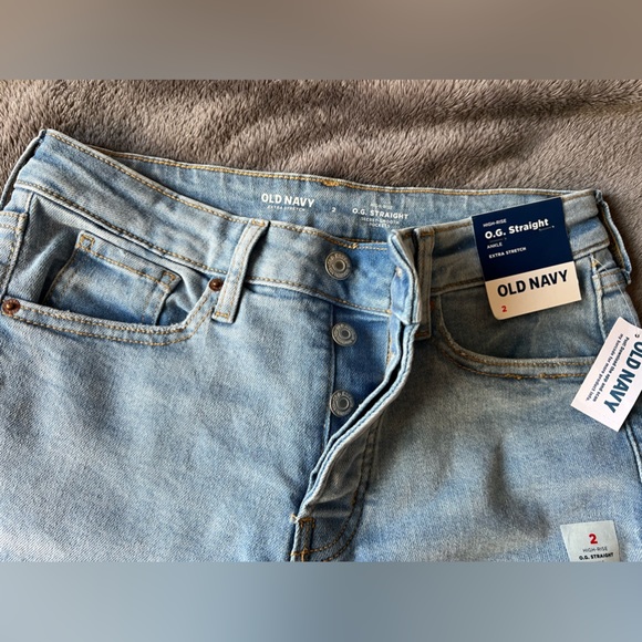 NWT Straight Ankle Old Navy Jeans - Picture 3 of 4